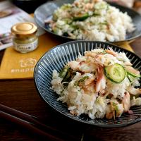「食卓を紡ぐおたより便」よりおろし山椒で干物と薬味の混ぜ寿司